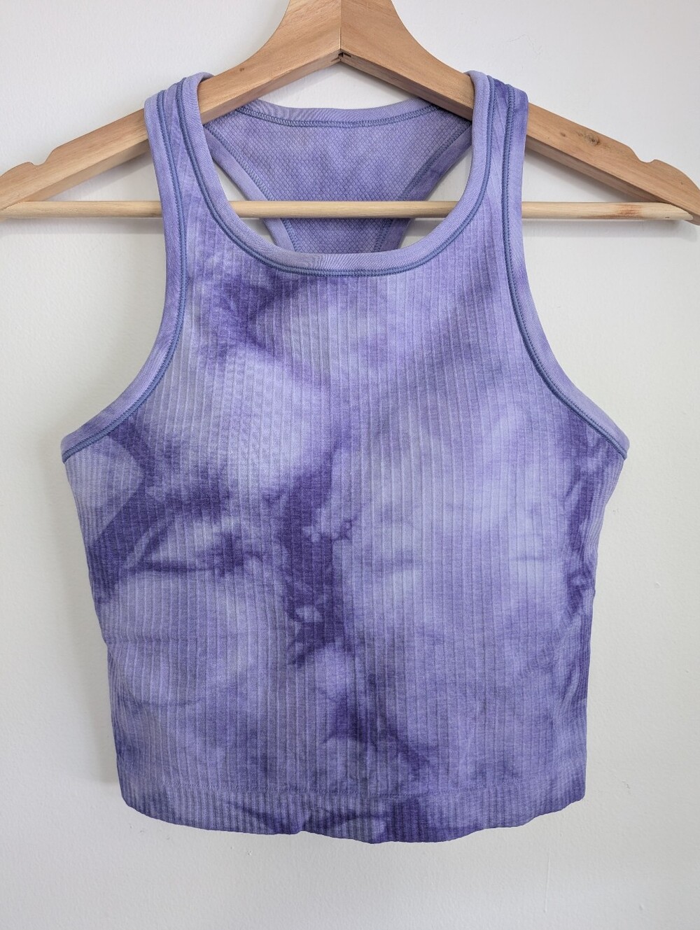 Lululemon 8 Tie Dye Purple Shelf Bra Tank Top Bralette Work Out Cropped Yoga